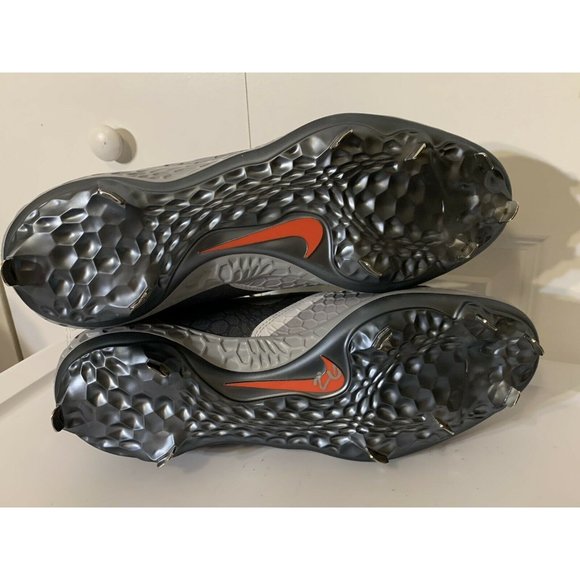 NEW Men’s Sz 15 Nike Mike Trout 5 Baseball Cleat Grey/Orange‎ AT3203-002 - Picture 7 of 9